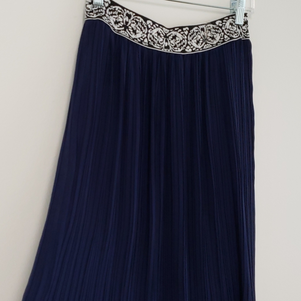 Magic navy blue pleated‎ maxi shirt